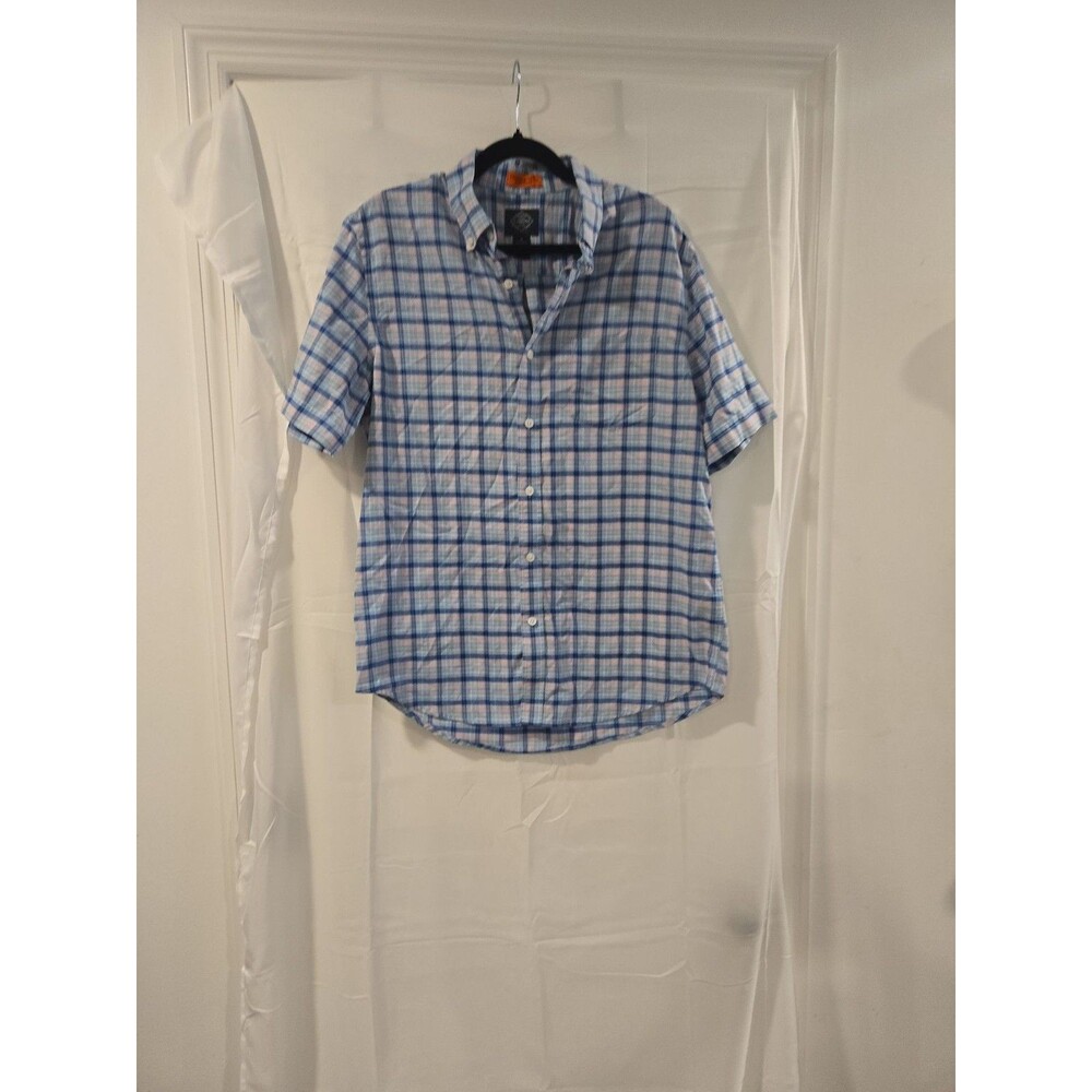 St. John's Bay Men's Medium Short Sleeve Plaid Button-Down Shirt